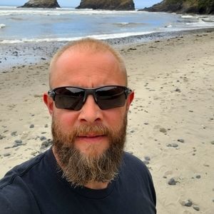 Meet your Posher, Victor